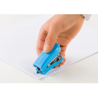 Novus Mini Grapadora Compacta, Hasta 12 Hojas, Incluye Grapas, Azul